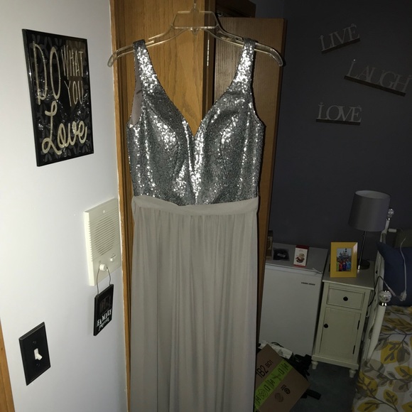 Bari Jay Dress - Picture 2 of 2